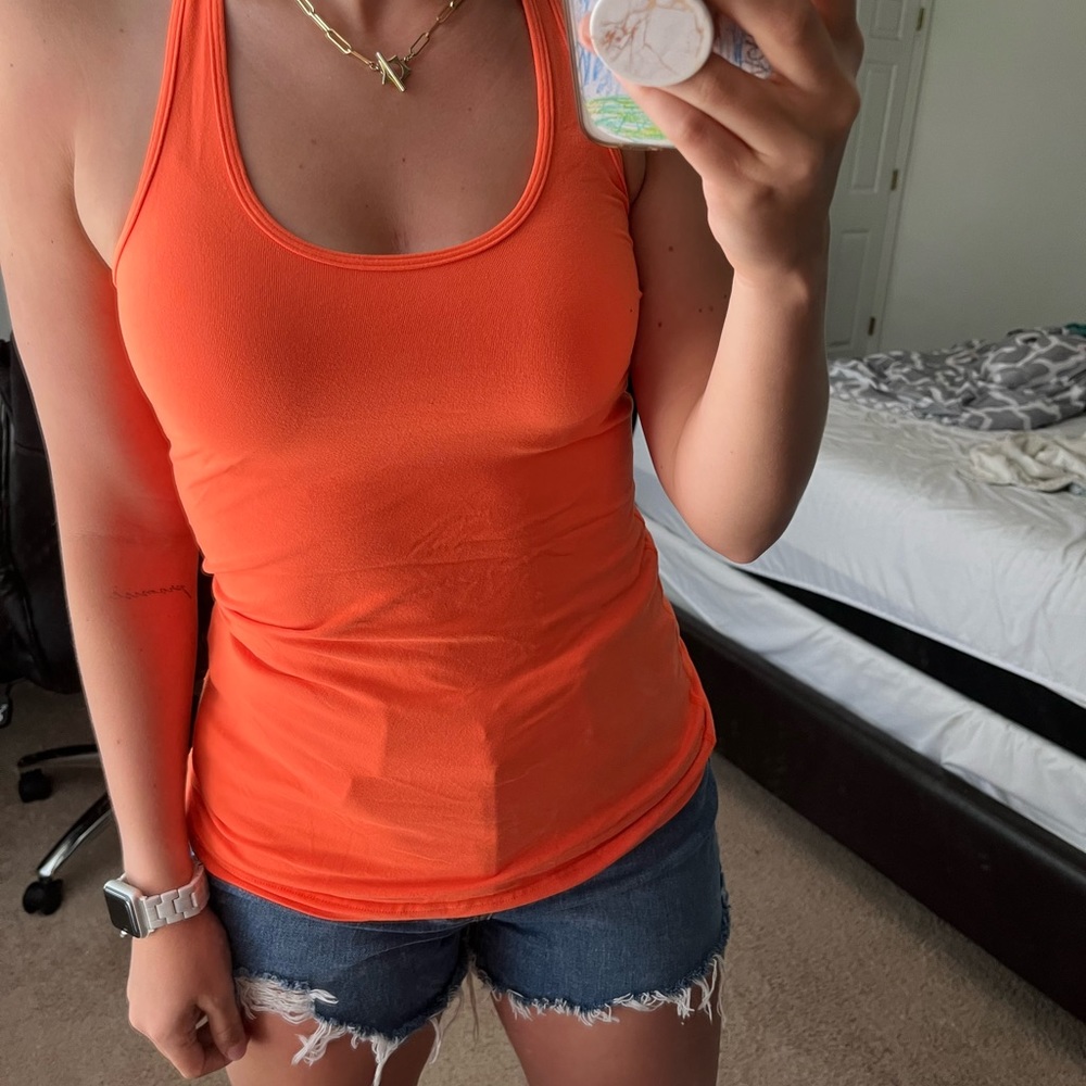 Lululemon Racerback Scoop neck top
